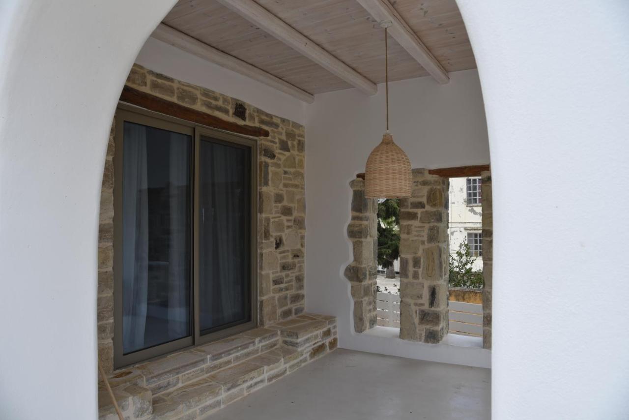 Laini Luxury Suites Pombia Buitenkant foto