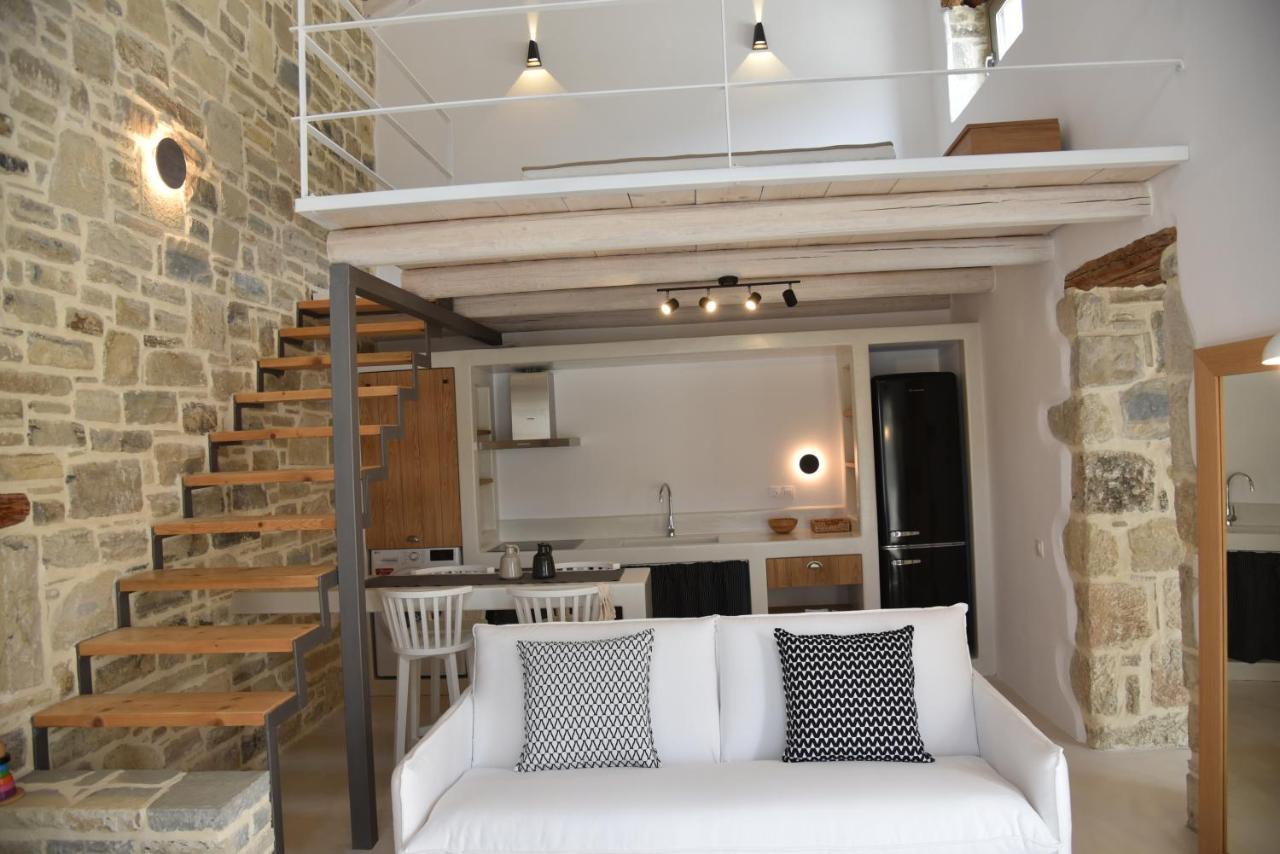 Laini Luxury Suites Pombia Buitenkant foto